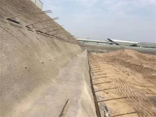 大渡口河道边坡加固